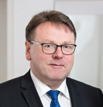 Fachanwalt Dietmar Schoßland