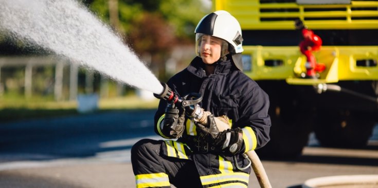 Für welche Schäden haftet die Feuerwehr bei Brandbekämpfung?