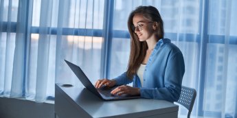 Gilt der Mindestlohn auch bei der Feiertagsvergütung?