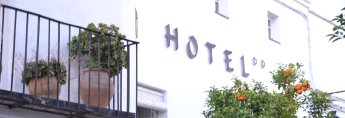 Hotel darf nicht mit sterneähnlichen Symbolen werben!