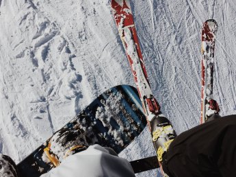 Miete: Kündigung bei Betrieb einer Skiwerkstatt im Wohnhaus