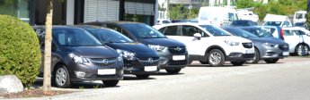 Wann kann die Zuteilung für ein rotes Kfz-Kennzeichen widerrufen werden?